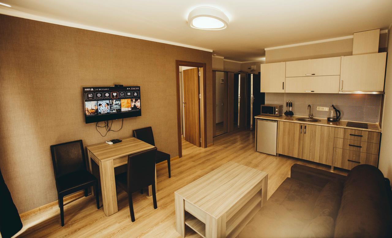 Panorama Sea Tower Aparthotel Batumi Exterior foto
